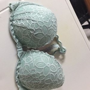 Victoria secrets 36D